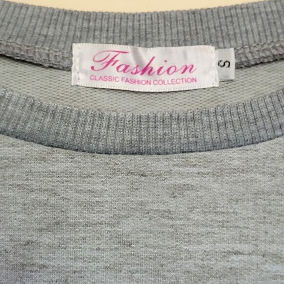 "I Just Want To Give You The Creeps" Grey Sweatshirt Top Size Small - Picture 3 of 3